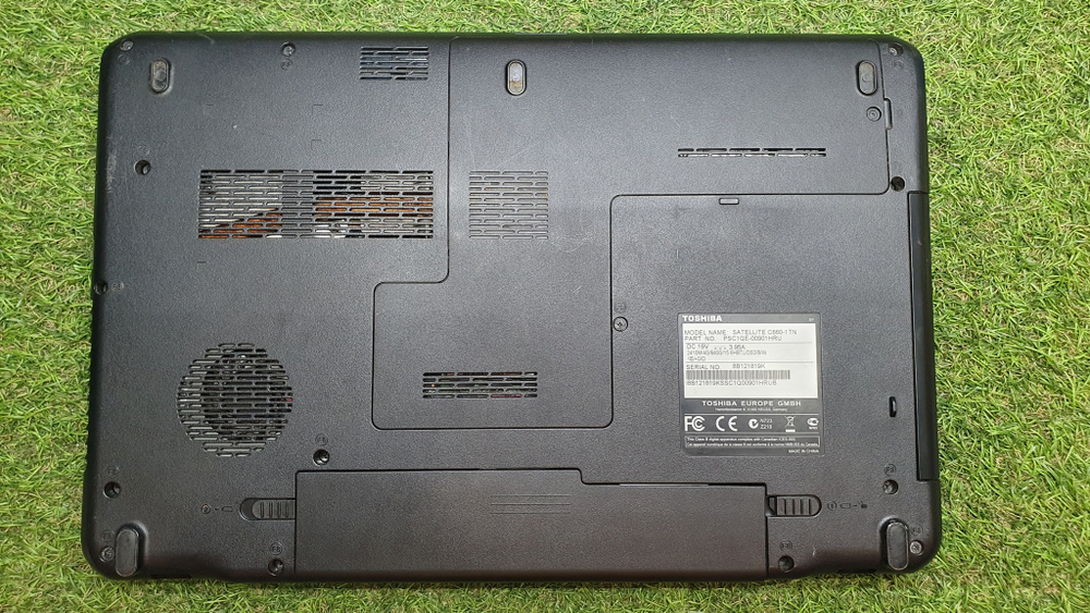 Ноутбук Toshiba i5/4Gb/315M 1Gb
