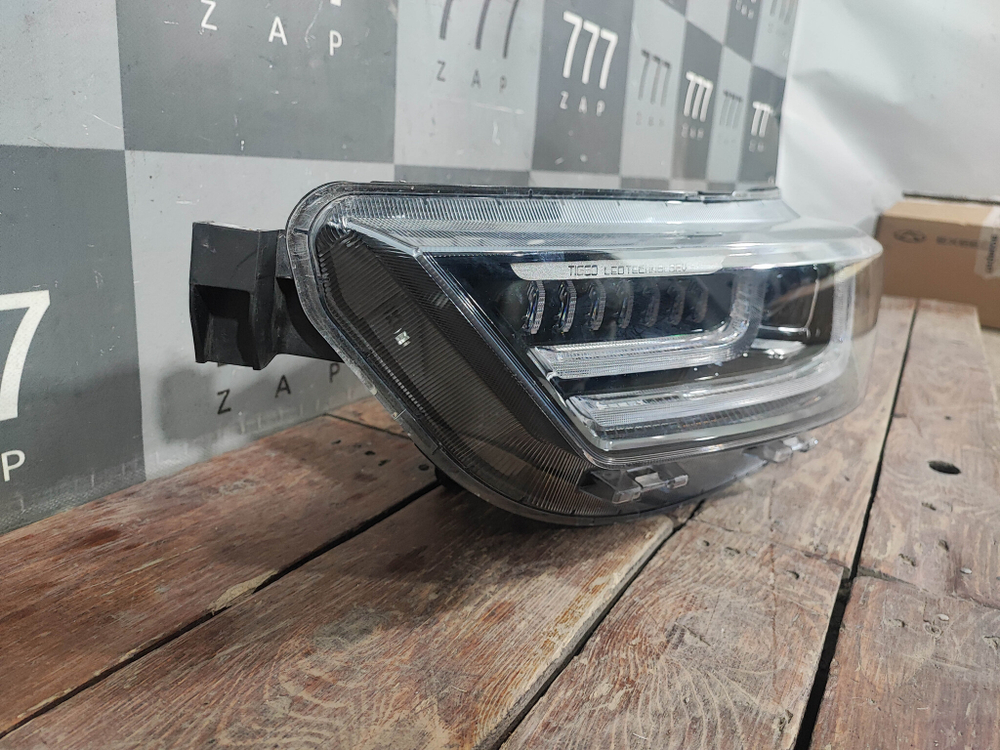 Фара левая LED Chery Tiggo 8 Pro Max Оригинал 605001205AA