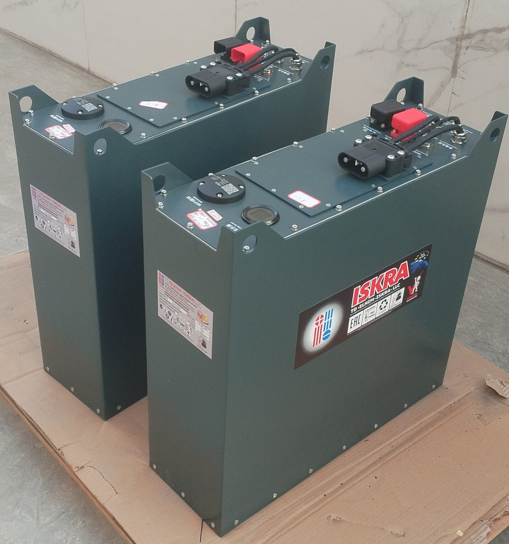 Тяговая батарея ELHIM ISKRA 8 LPF-230Ah 24V 750х170х535 мм