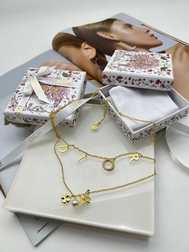 Костюм Dior
