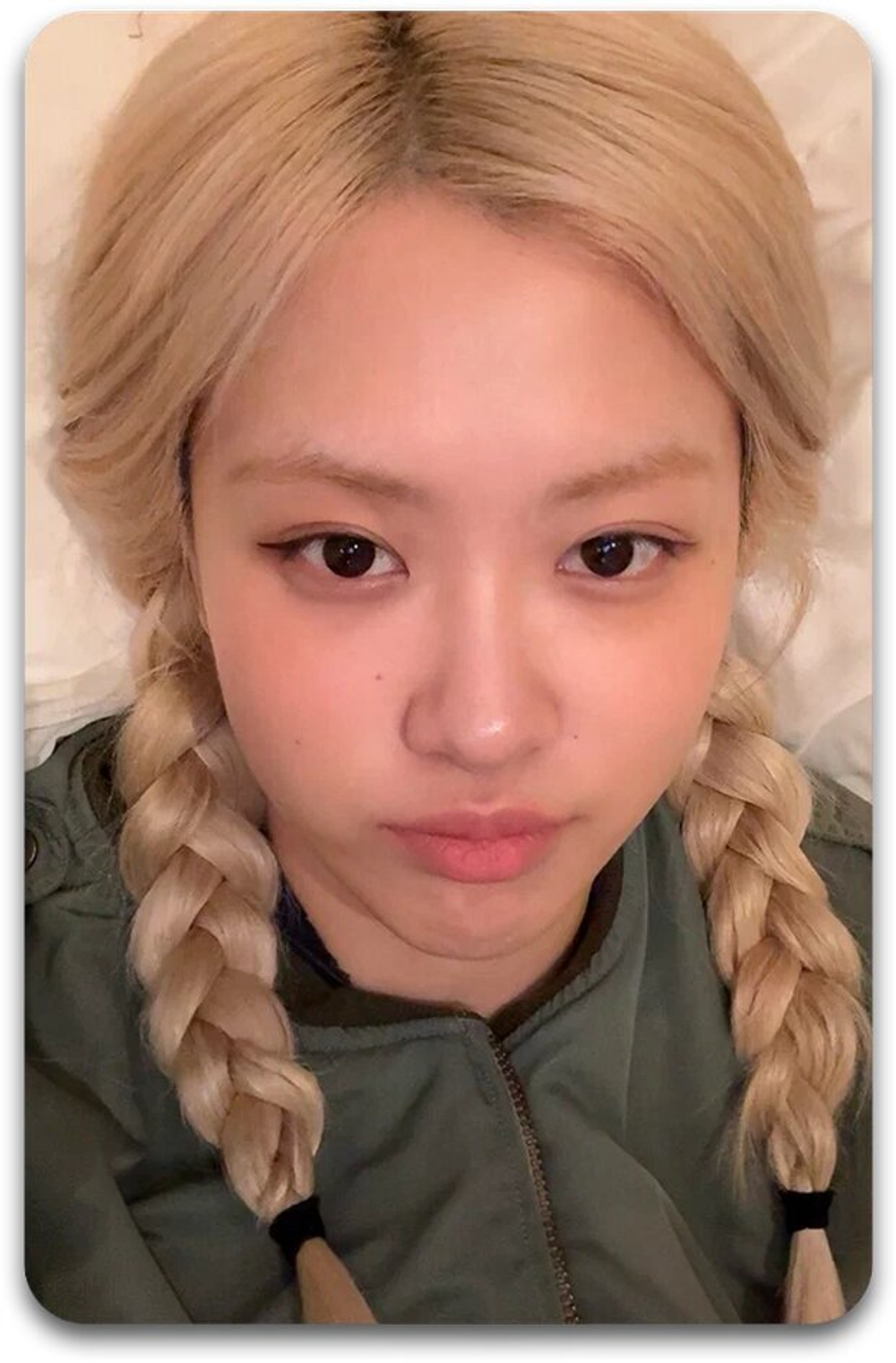 Карта #3396 / Rose (BLACKPINK)