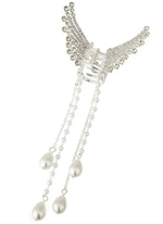 Заколка Краб. Бабочка  со стразами и жемчужными (имитация) подвесками. Цвет Серебро.