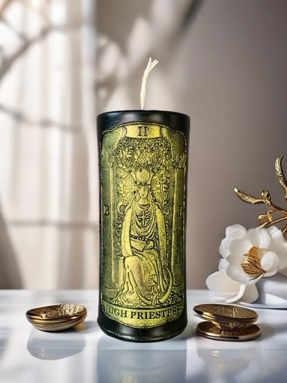 Свеча "Жрица с программой"