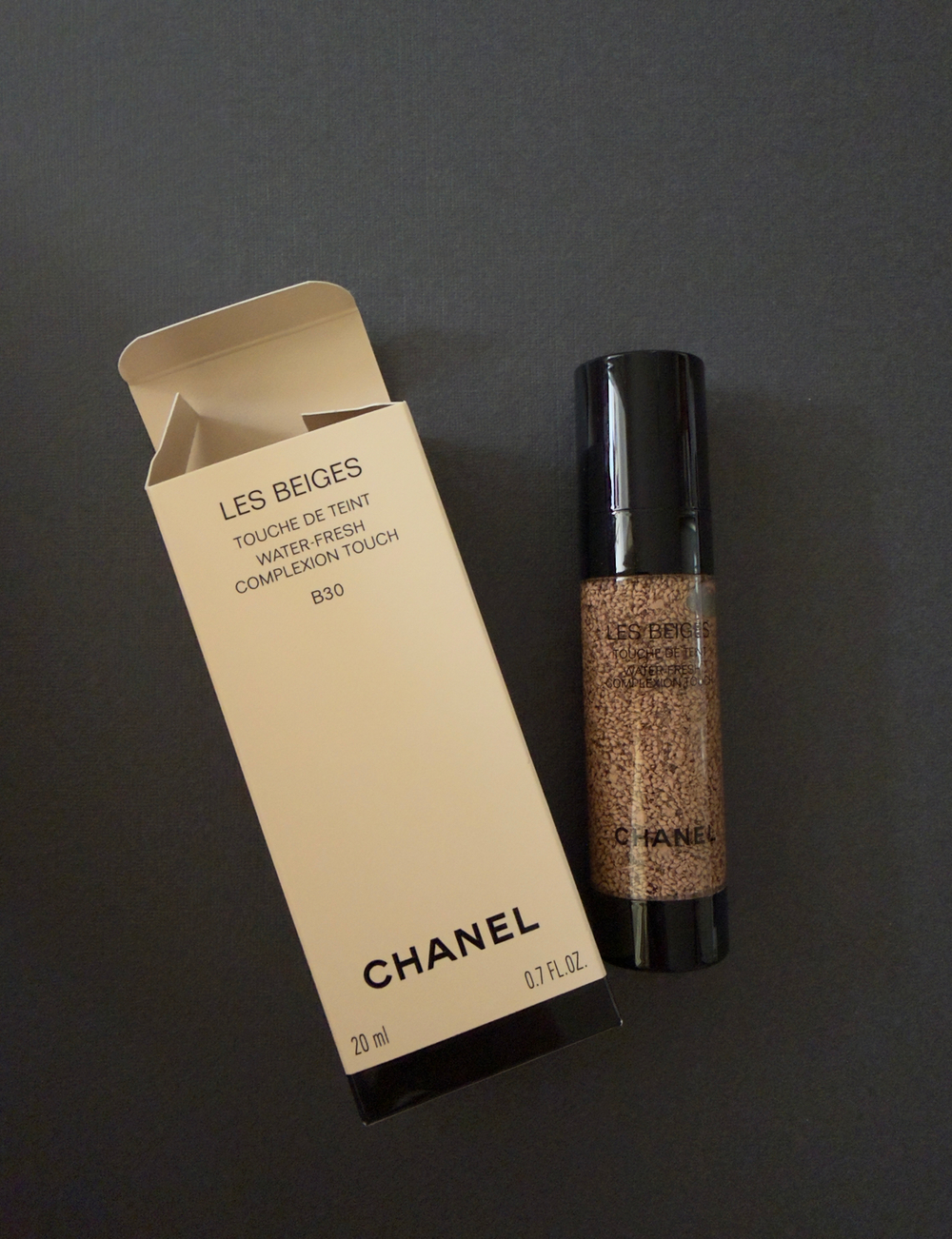 Тональный крем LES BEIGES WATER-FRESH COMPLEXION TOUCH Chanel