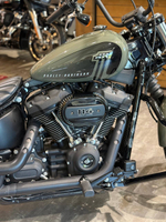 Harley-Davidson Street Bob (Deadwood Green)