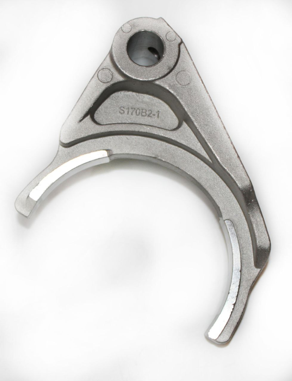 Вилка переключения 1 и 2 передач МКПП арт. 3170202405 для Geely Emgrand / Джили Эмгранд