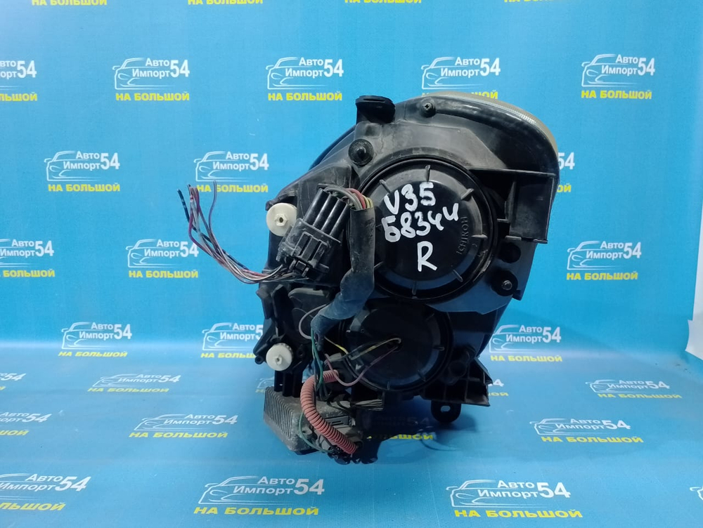 Фара передняя правая NISSAN SKYLINE 2001-2004