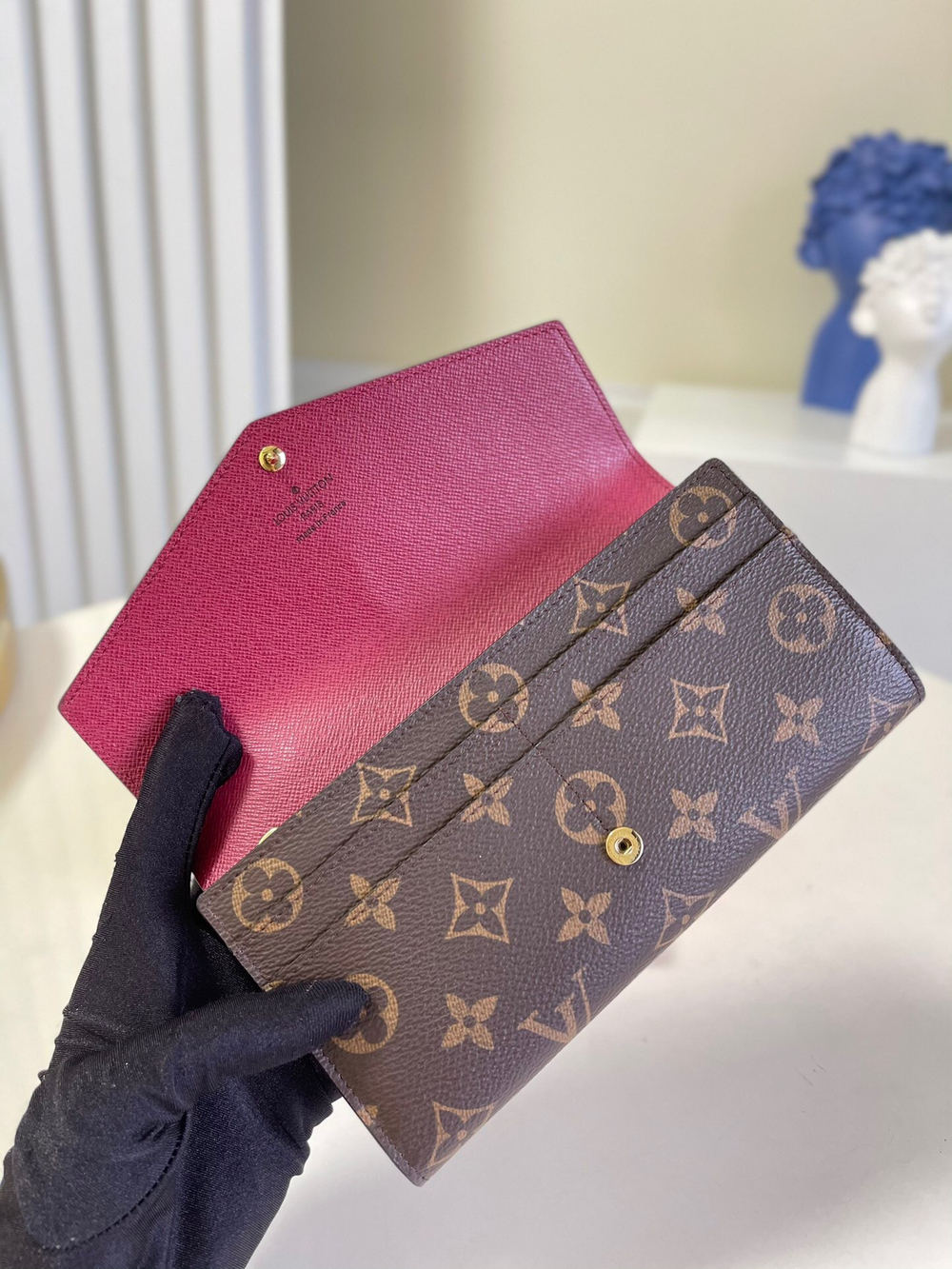 Louis Vuitton Sarah Wallet