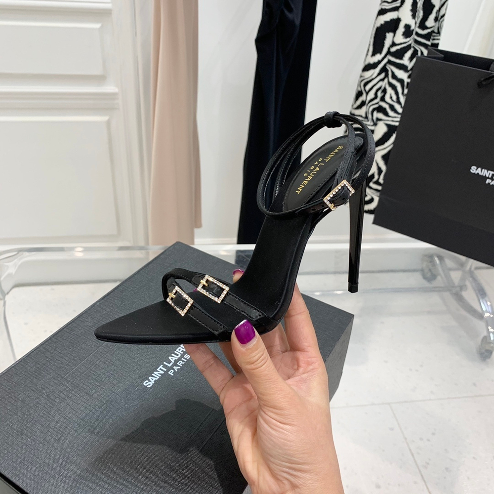 Saint Laurent Pumps