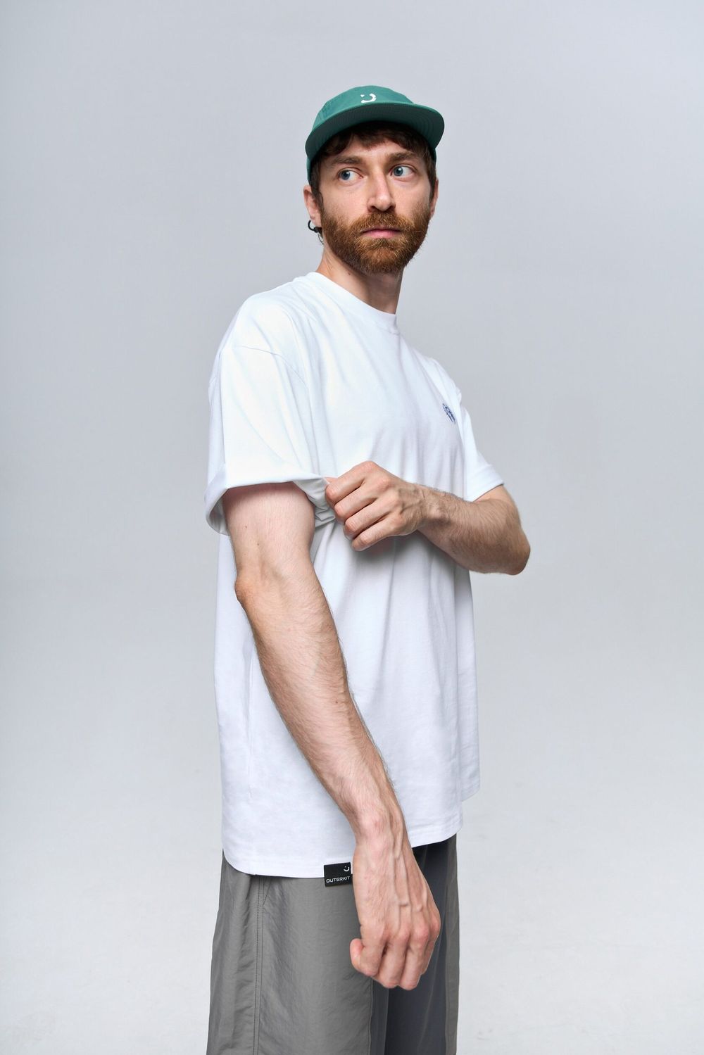 Футболка Outerkit Cafe Du Touriste белая