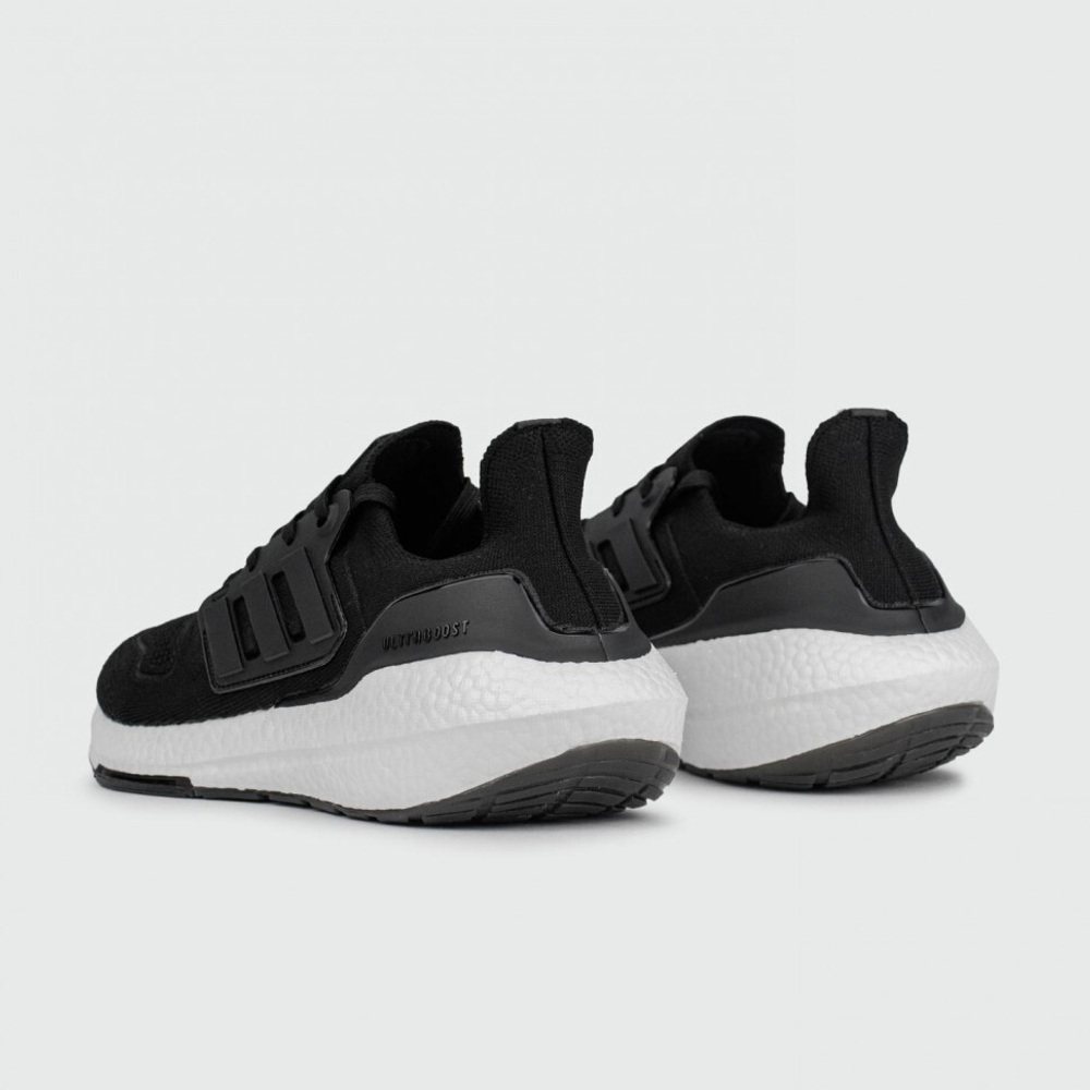 кроссовки Adidas Ultraboost 22 Black White