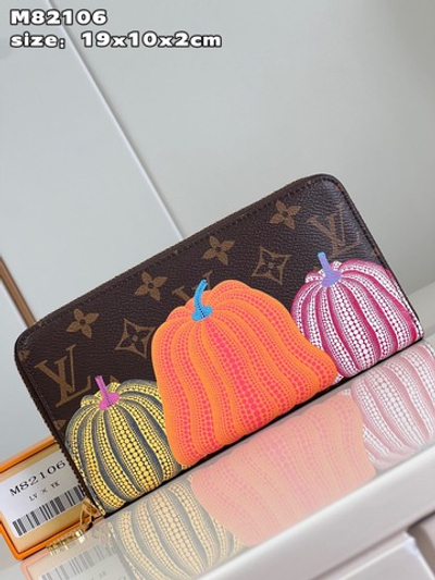 Louis Vuitton Zippy Wallet