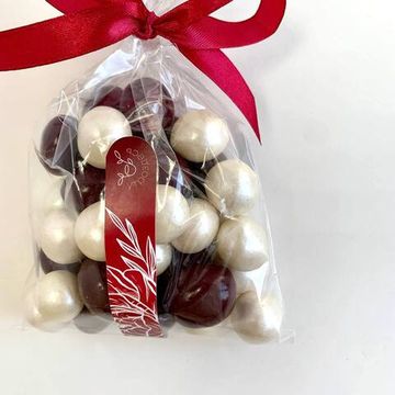 Экзотика ассорти, Вишня /фундук , лимитированная коллекция