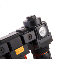 WDK-70730 Блок подготовки воздуха 3/8" двухступенчатый с влагомаслоотделителем, регулятором и маноме