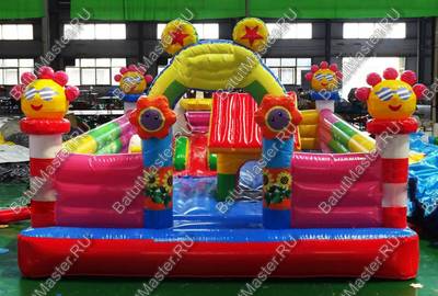 Надувной батут "Домик уточки", 8*5*3 м