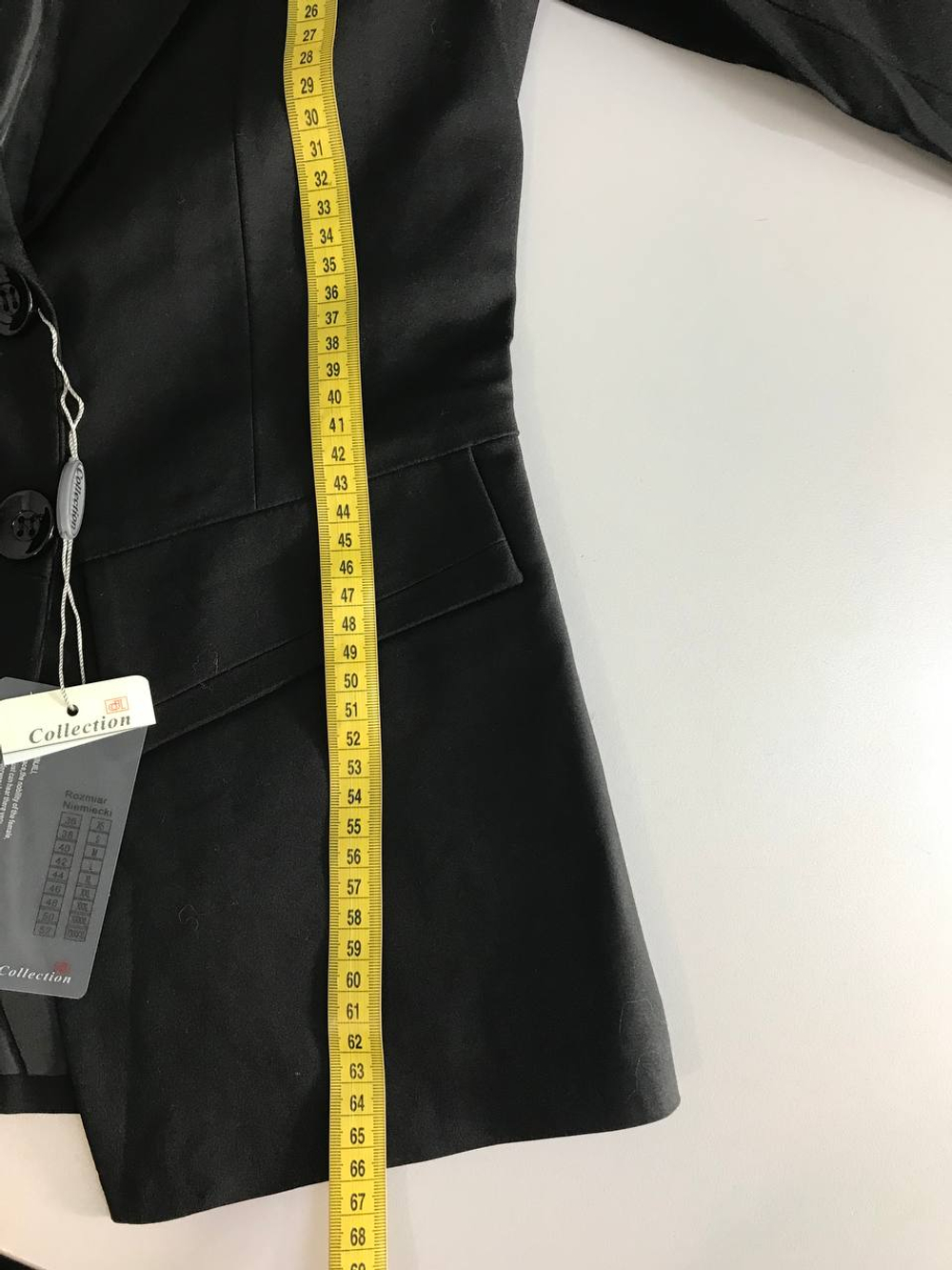 Жакет базовый, маркировка М, визуально на 40/42 размер, новый