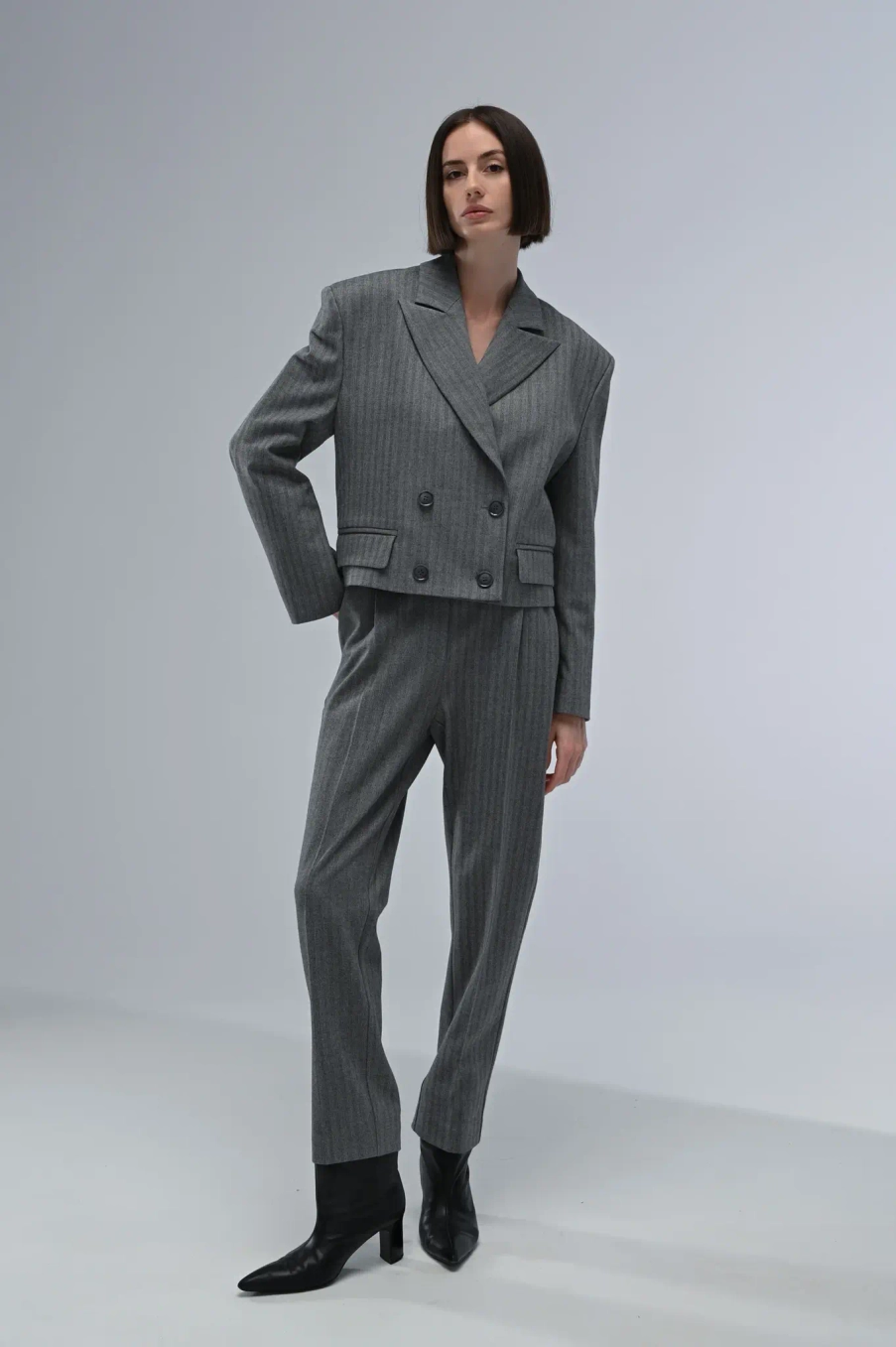 Брюки зауженные