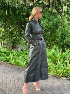 Женское пальто из кожи питона JT-132