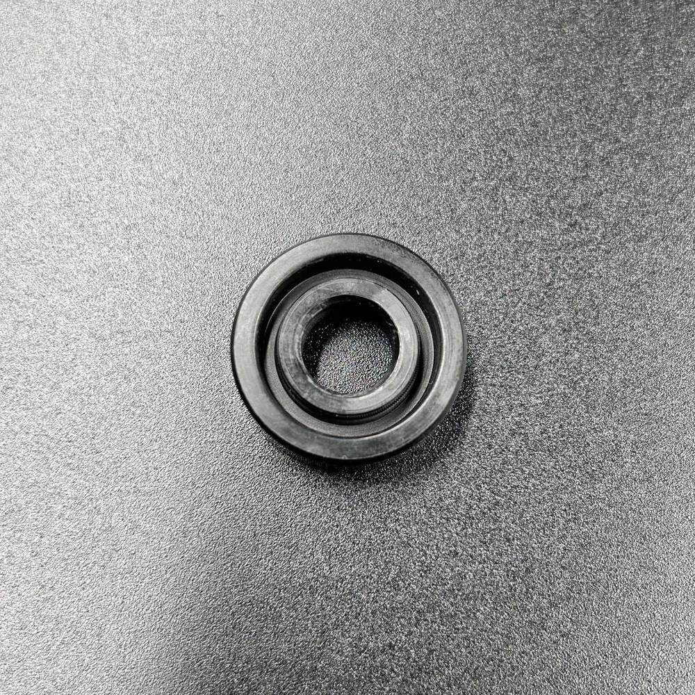 Сальник Suzuki (09289-10002) (10x22x8) (Osaka)