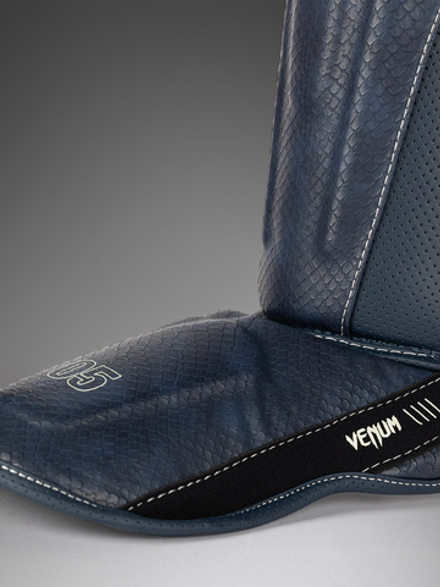 Щитки Venum Impact Evo Scales Midnight Blue
