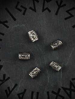 Браслет с рунами безразмерный