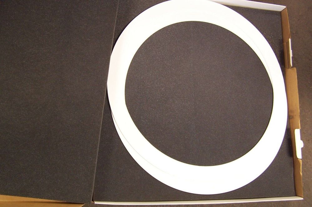 UPG1824.00X150RG