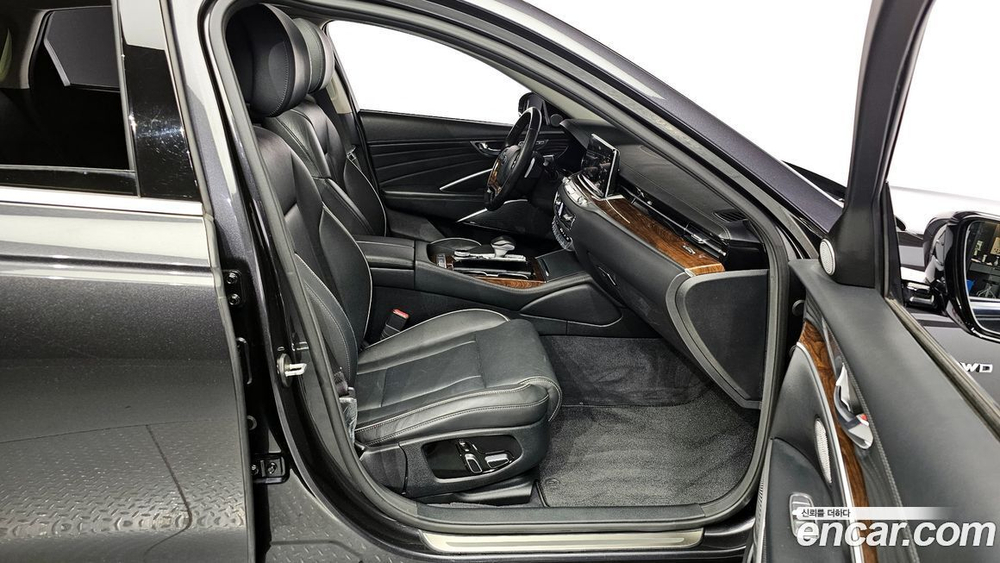 Kia The K9 (Quoris/K900) 3.8 GDI AWD (01.2021)