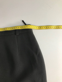 Юбка прямого кроя, визуально на 50 размер