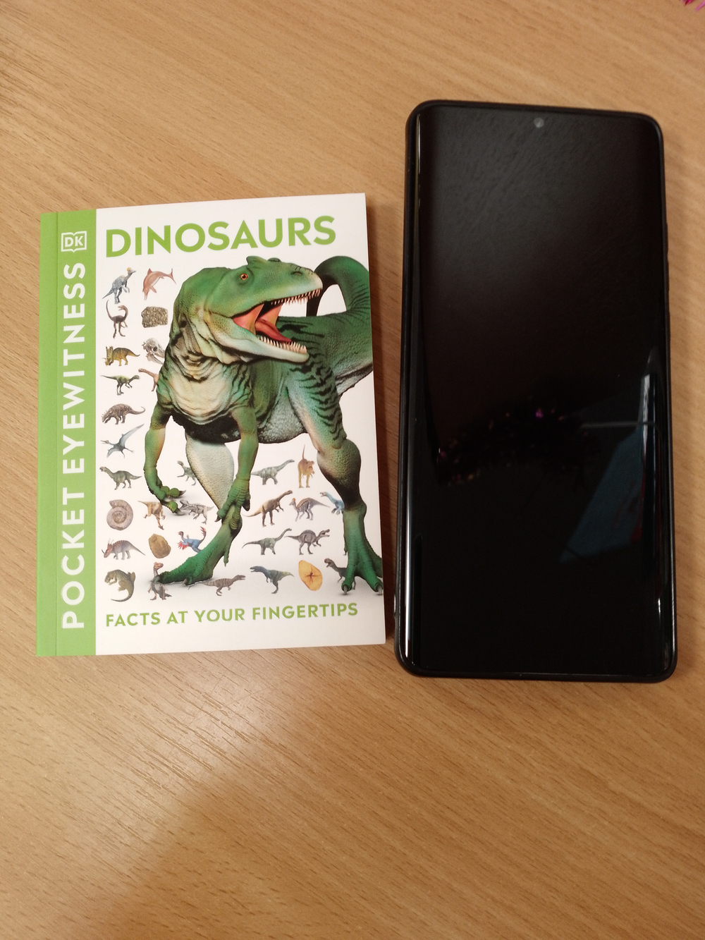 Dinosaurs (Pocket Eyewitness)