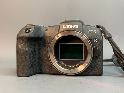 Canon EOS RP 32.000 Кадров