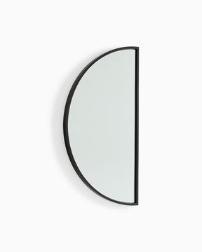 Чёрное настенное зеркало “Омаха”