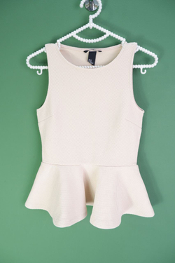 Блузка H&M с баской 42 размер