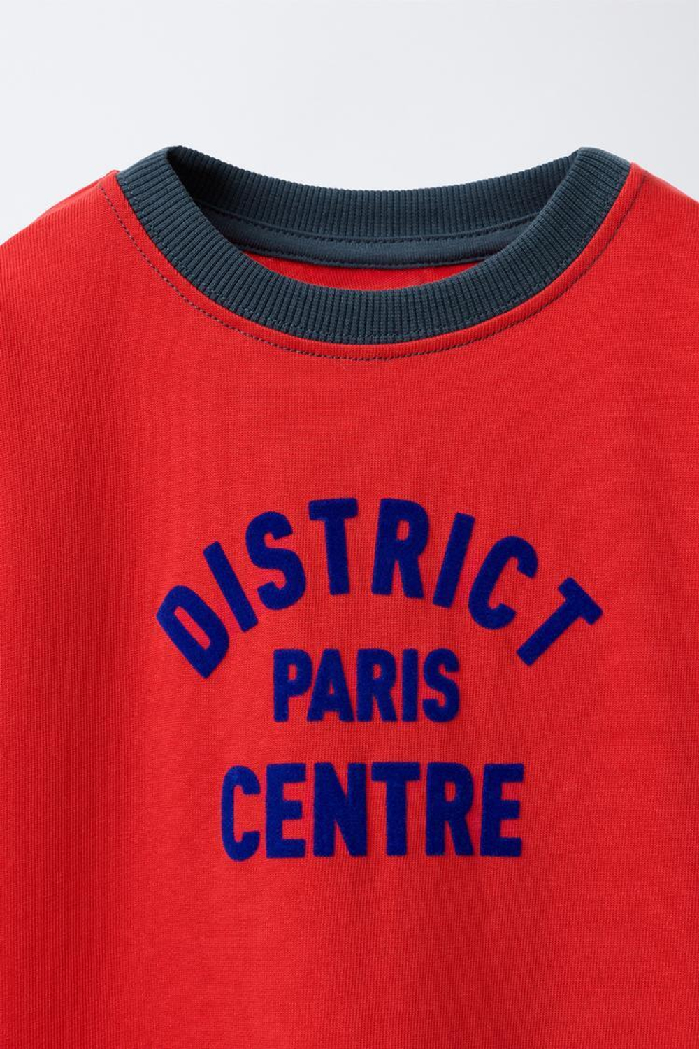 ZARA ФУТБОЛКА С РЕЛЬЕФНОЙ НАДПИСЬЮ, КРАСНЫЙ