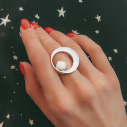 Кольцо Месяц с лунным камнем