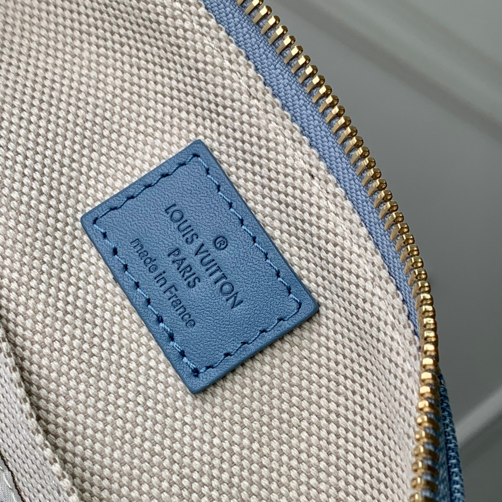 Louis Vuitton Pochette Accessoire XL