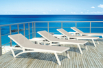 Столик пластиковый для лежака Ocean Side Table