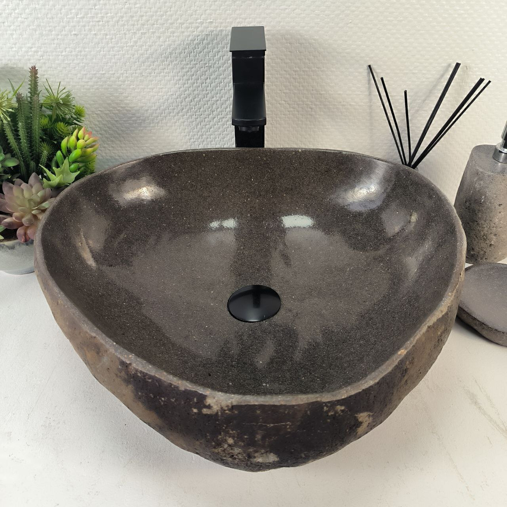 Раковина из речного камня RS-65257 48*44*15 0861
