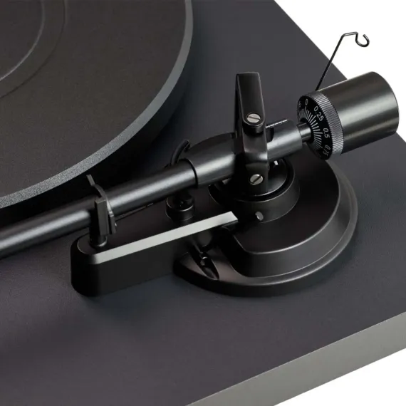 Radiotehnika LP002D Black