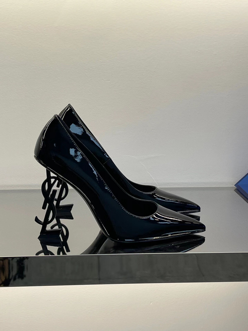 Туфли Yves Saint Laurent