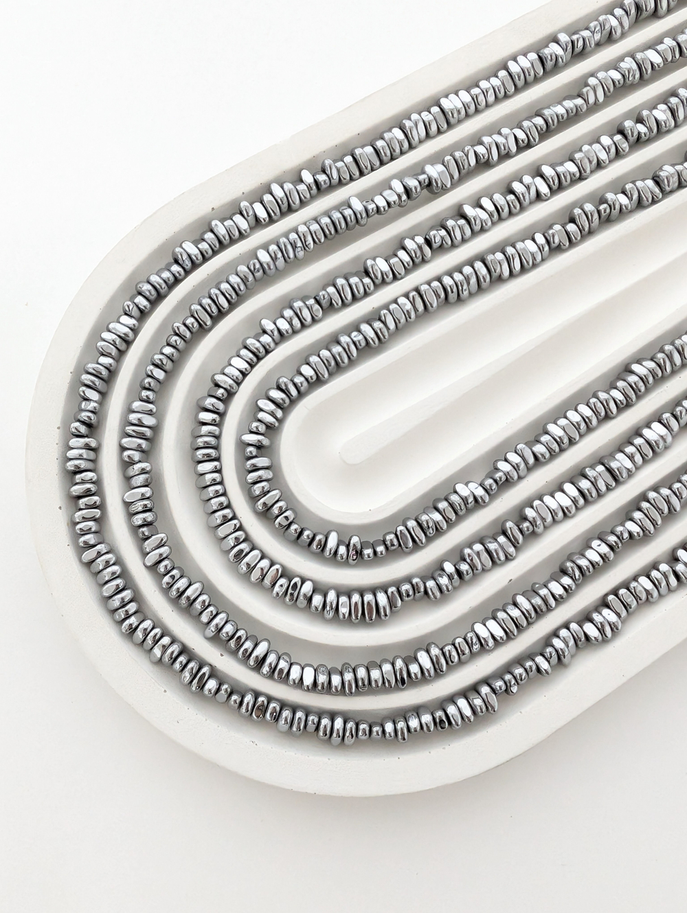 Гематит крошка 5*2мм, темное серебро