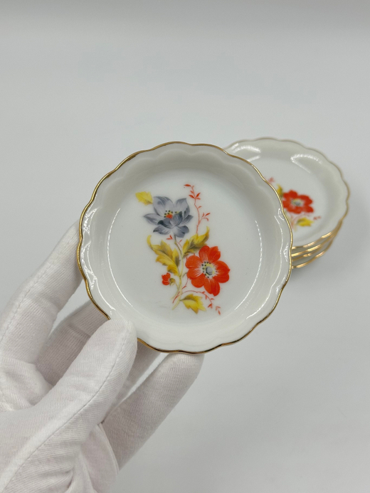 Розетка Volkstedt