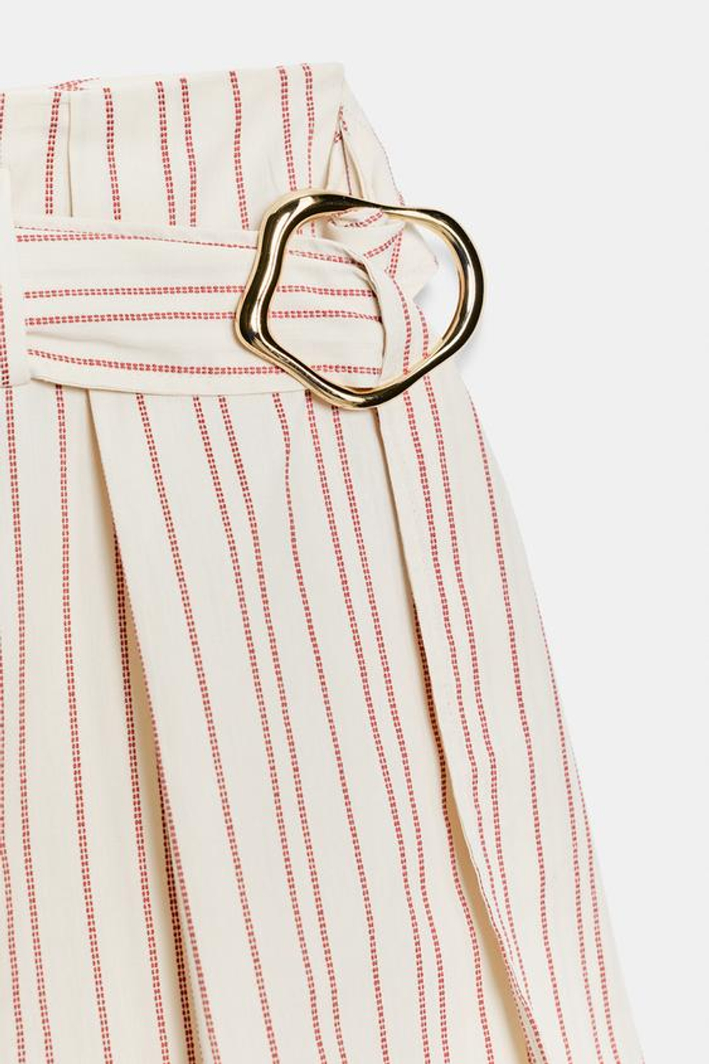 ZARA БЕРМУДЫ В ПОЛОСКУ С РЕМНЕМ, ПОЛОСКИ