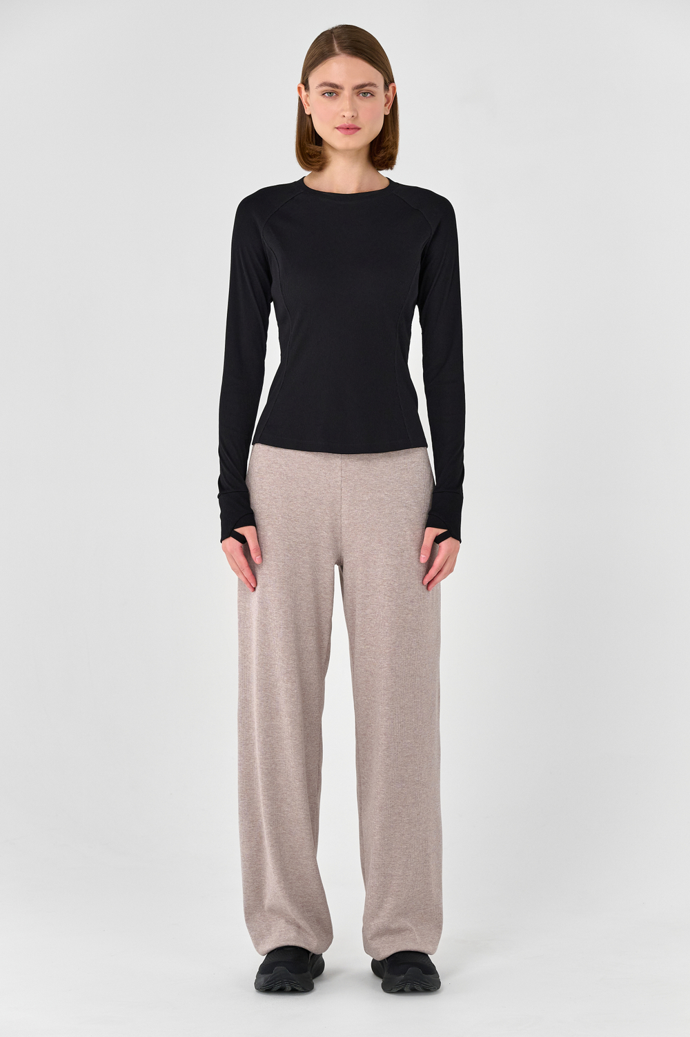 Брюки хлопковые широкие с манжетами с карманами