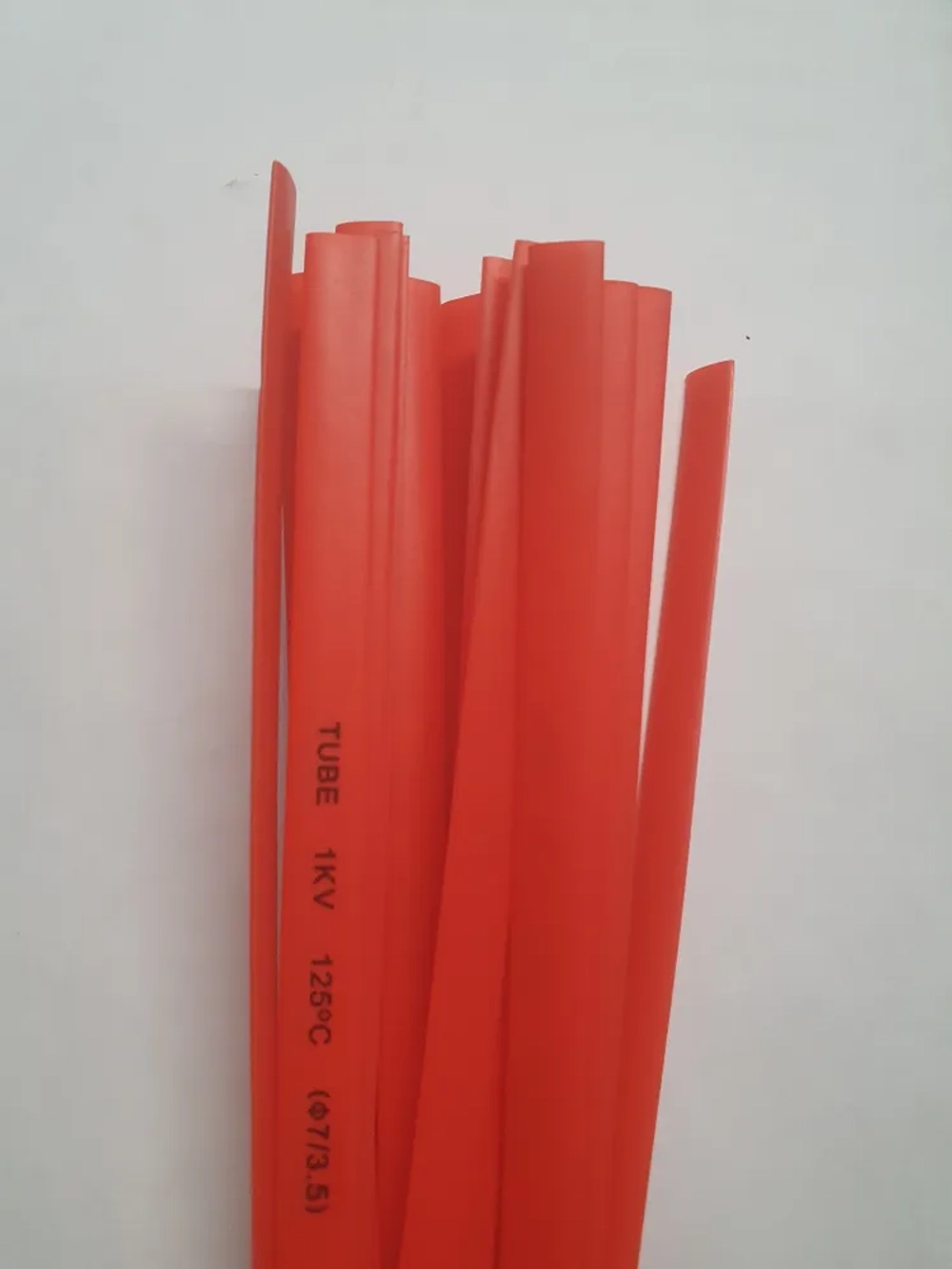 Термоусадка для проводов 7 мм красная набор 1м 50 шт