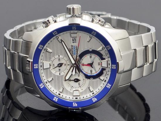 Наручные часы Casio EFM-502D-7AVDF