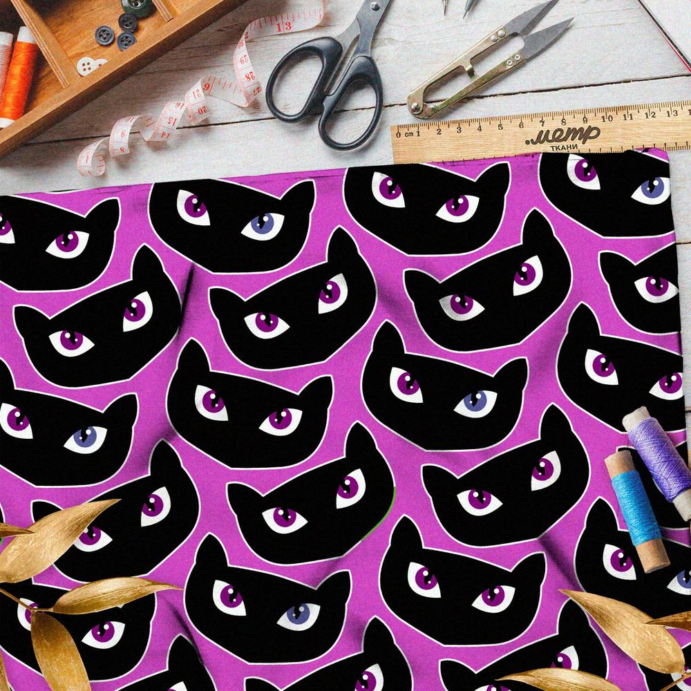 Ткань ниагара чёрные коты на розовой ткани
