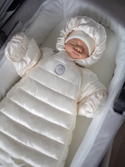 Демисезонный комбинезон-трансформер Наследник Выжанова для малыша Зефир