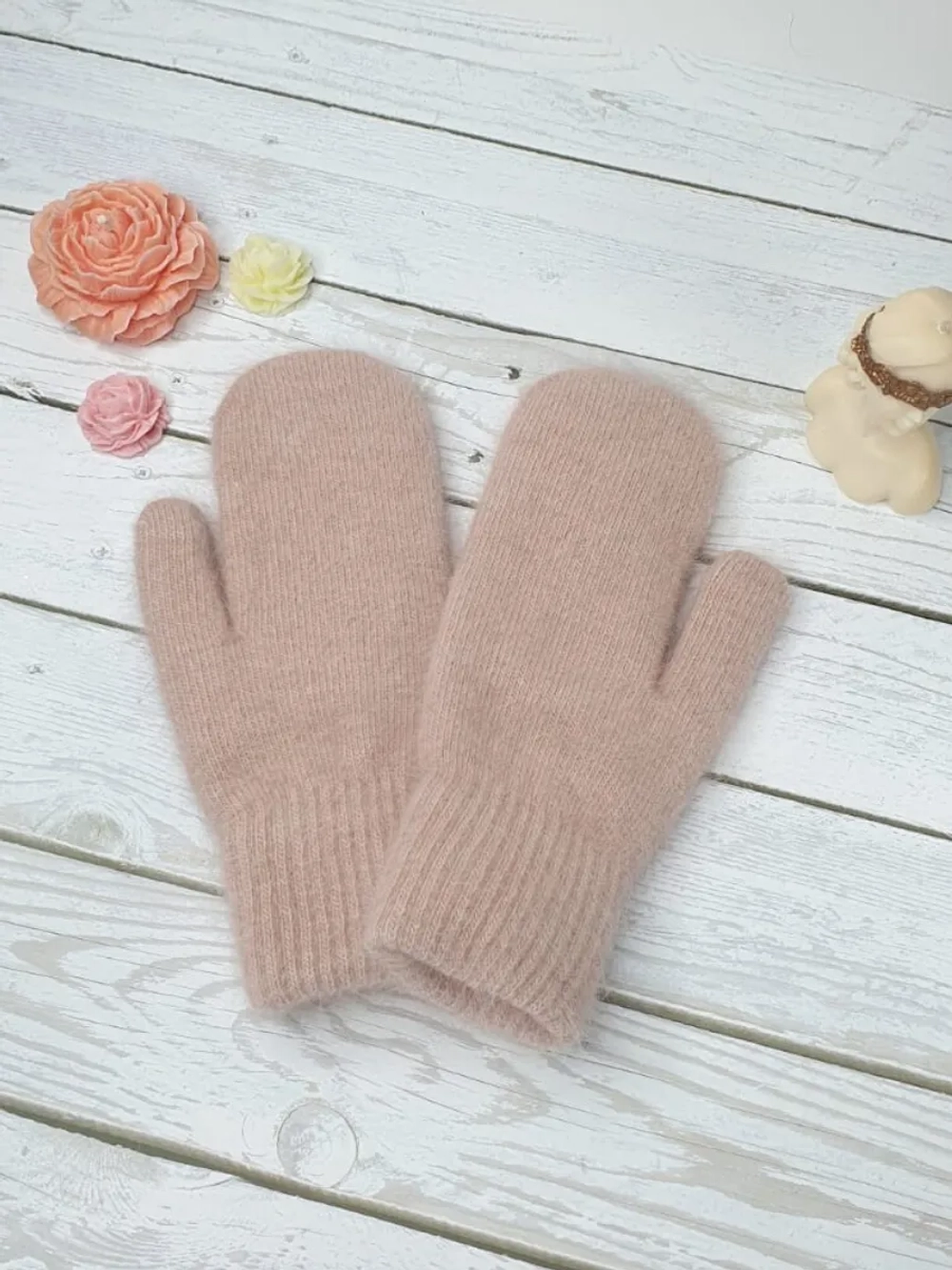 Варежки зимние теплые пушистые ангора