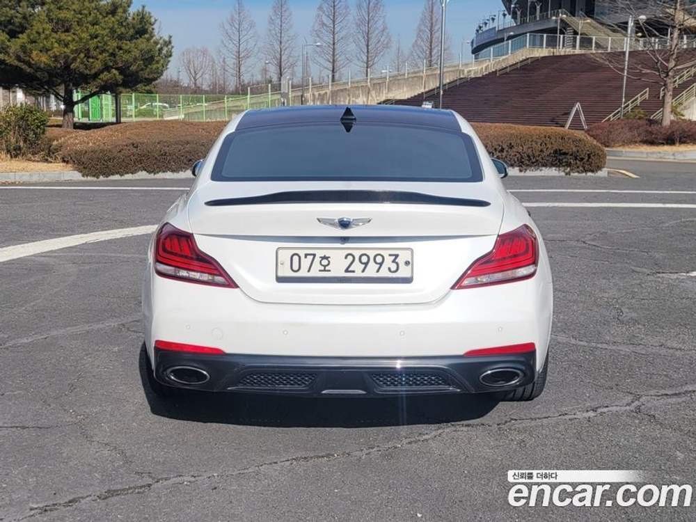 Genesis G70 2.0T AWD (12.2019)