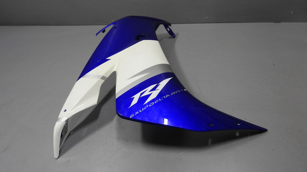 пластик боковой правый Yamaha YZF-R1 05-06 5VY-Y283V